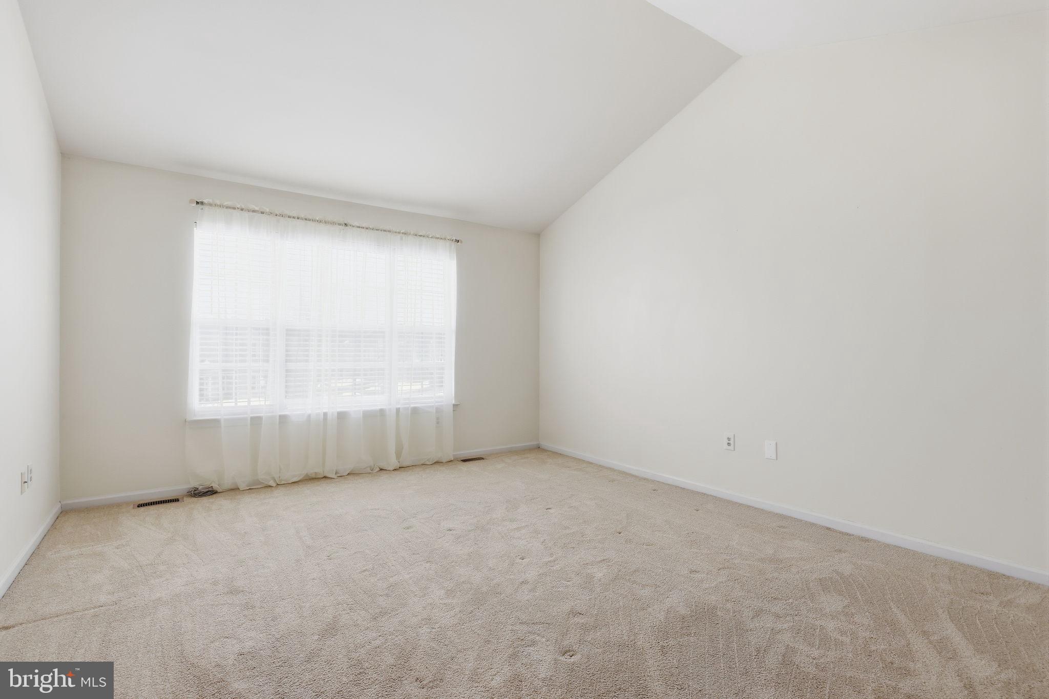 NEWTOWN GRANT - Residential