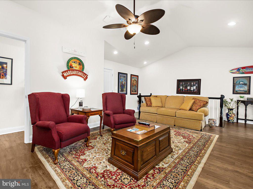 TANYARD COVE NORTH - Residential