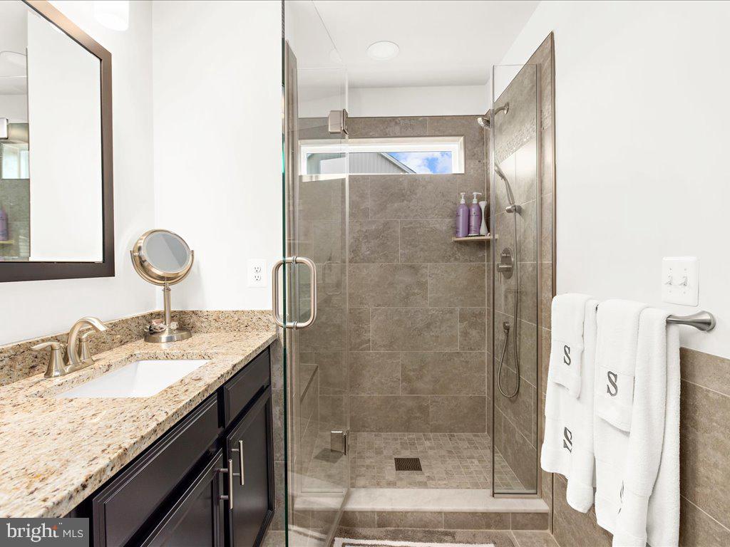 TANYARD COVE NORTH - Residential