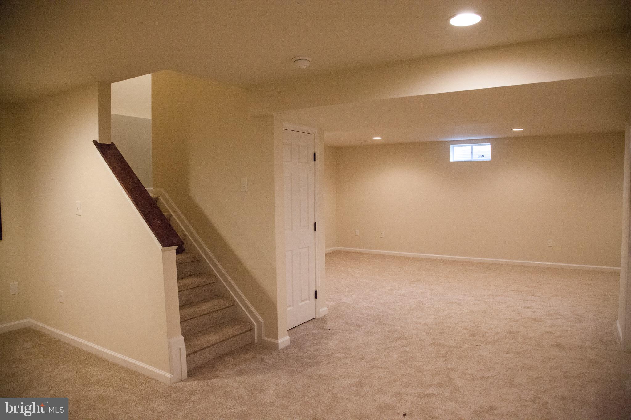 ENGLAND RUN NORTH - Residential