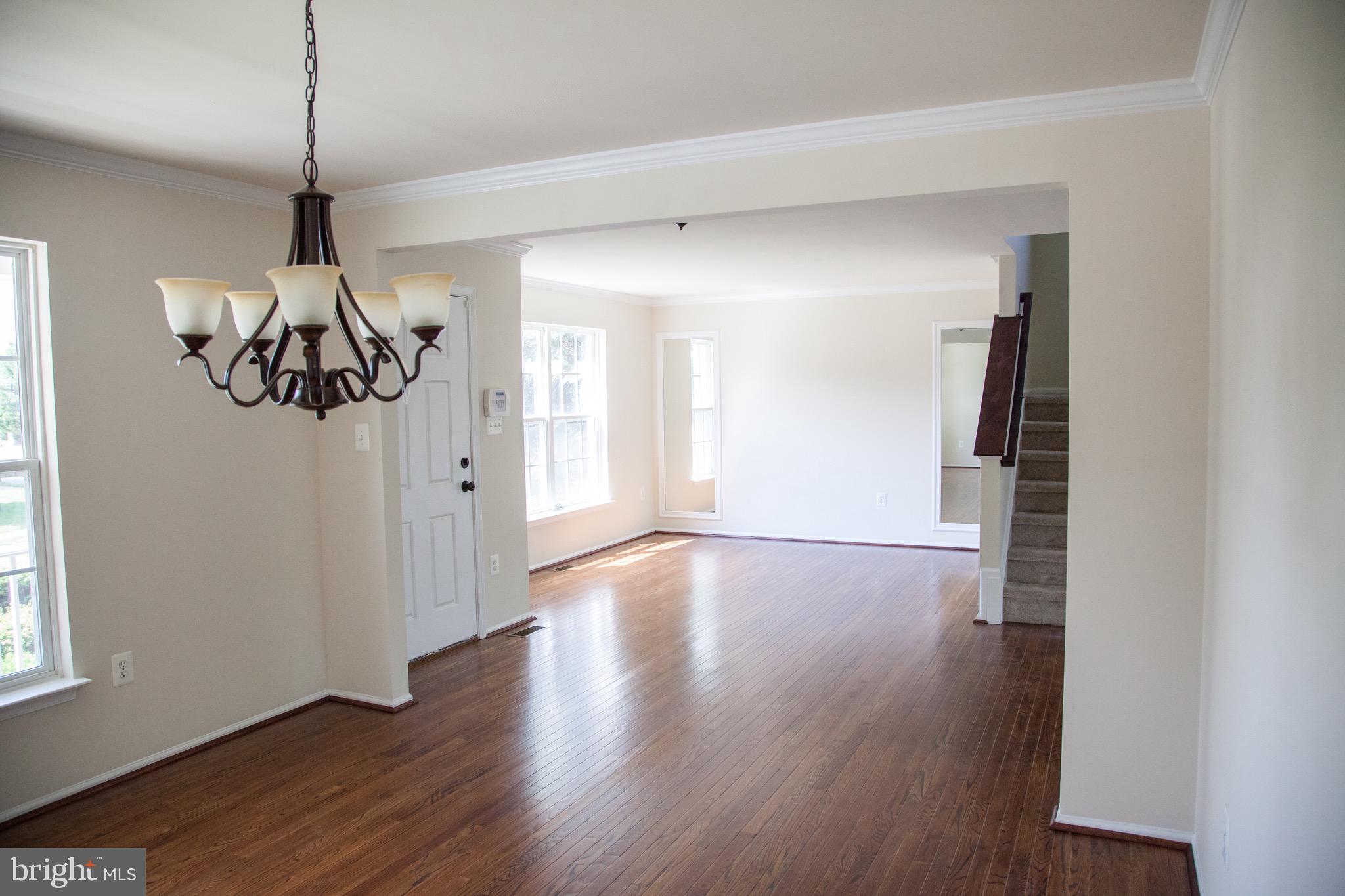 ENGLAND RUN NORTH - Residential