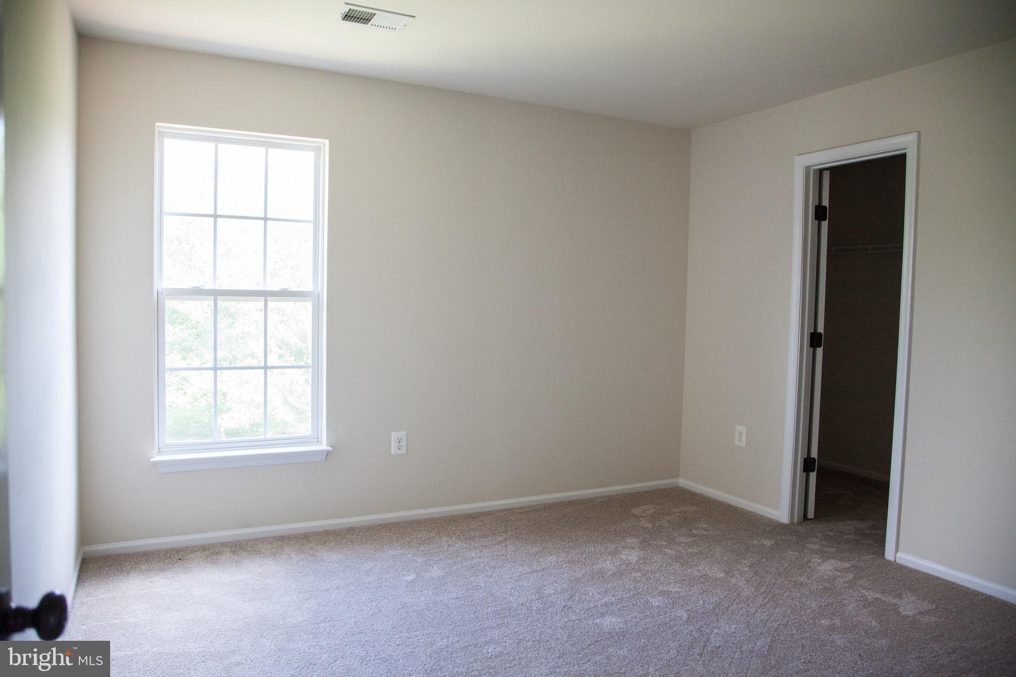 ENGLAND RUN NORTH - Residential