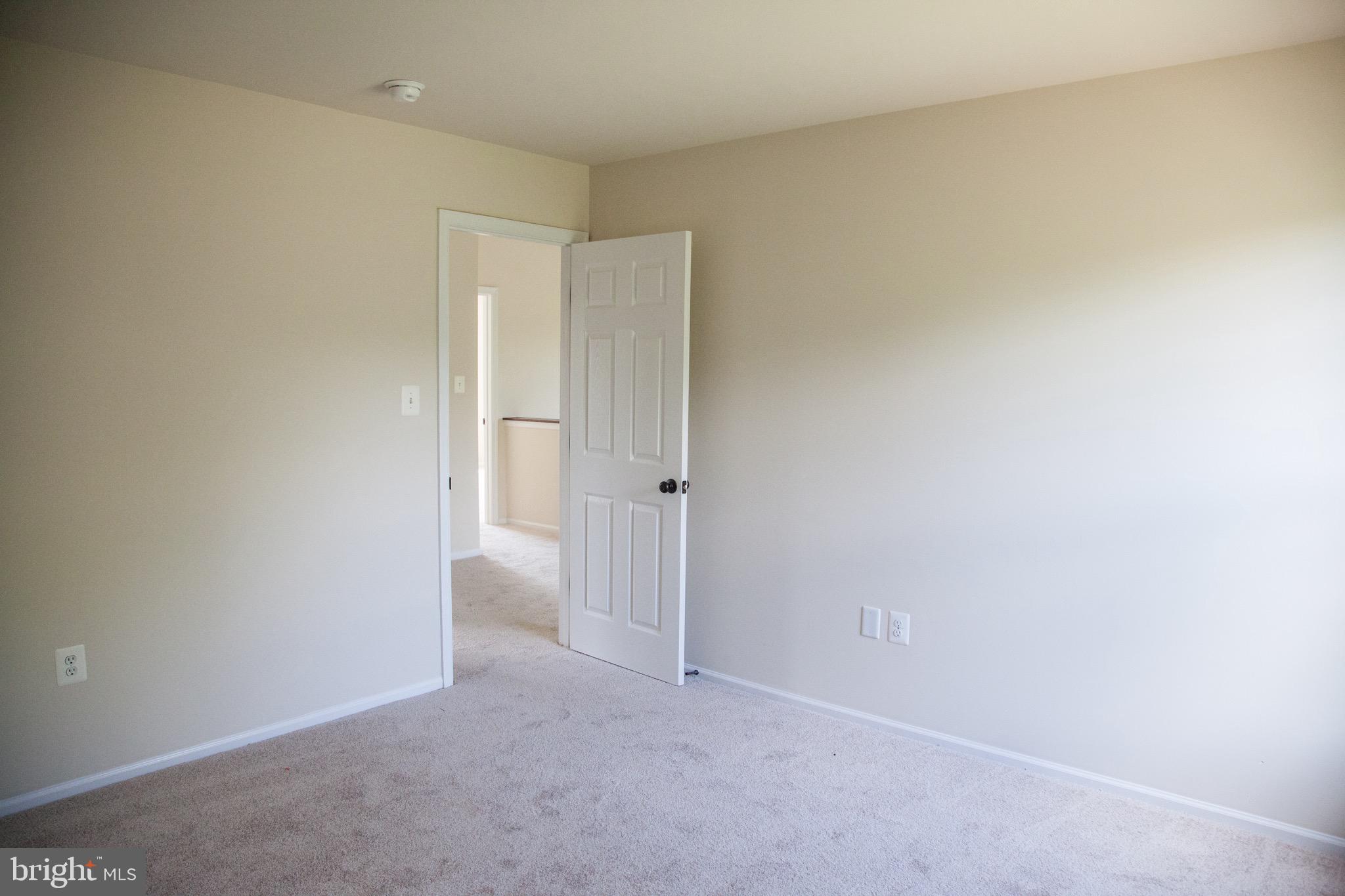 ENGLAND RUN NORTH - Residential