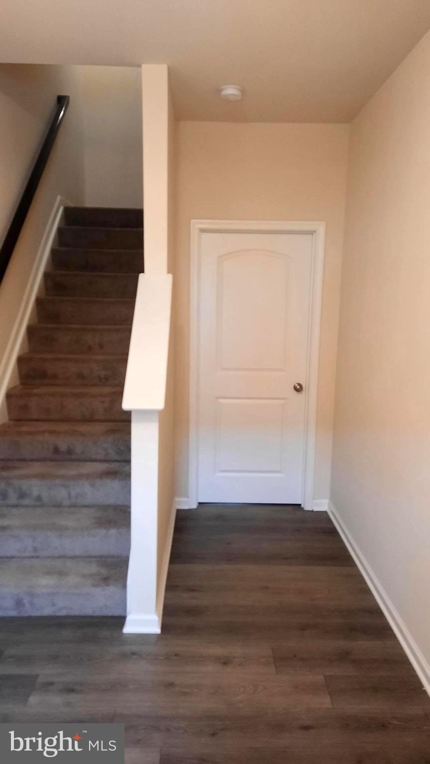 ADMIRALS QUAY - Residential Lease