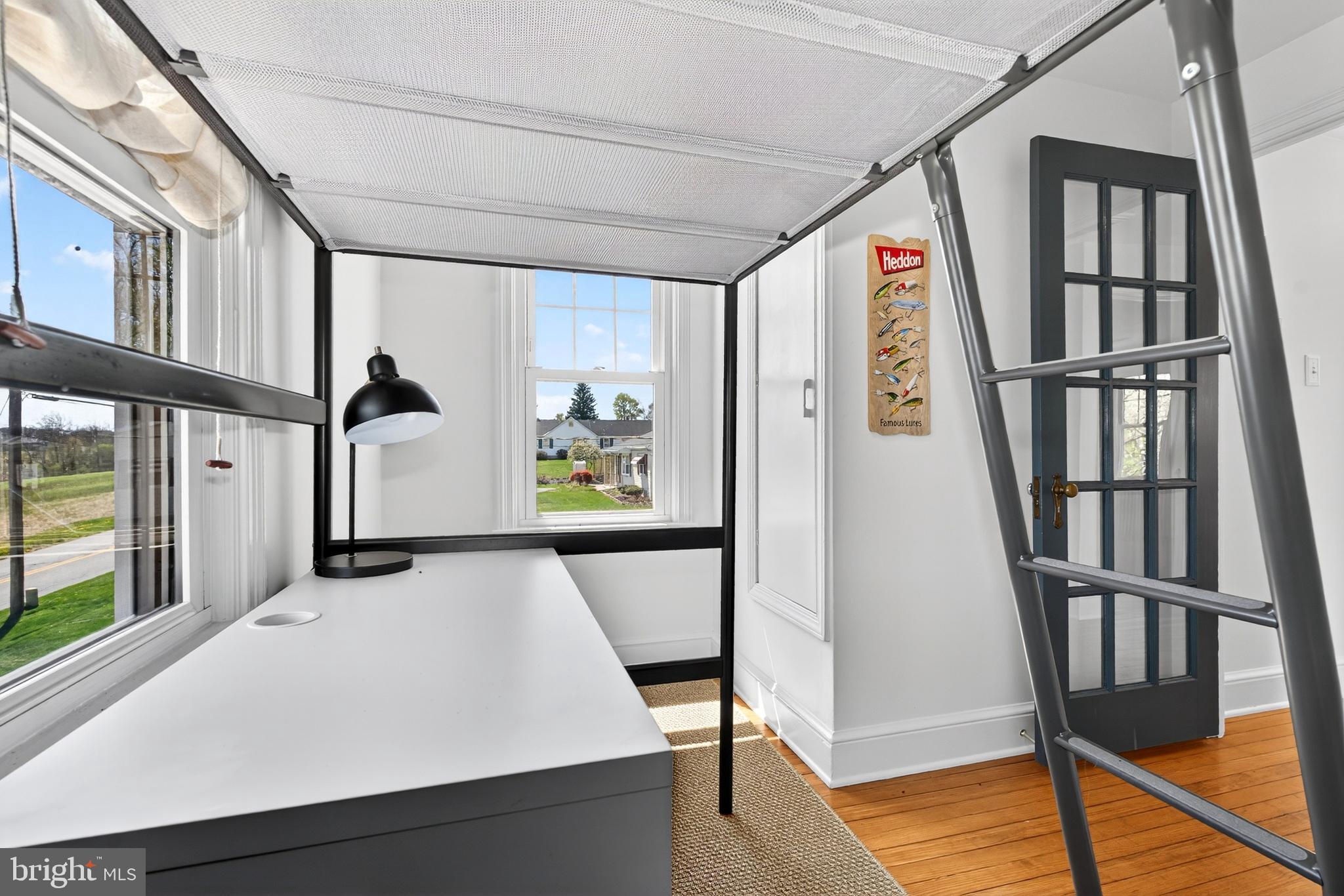 FREELAND - Residential