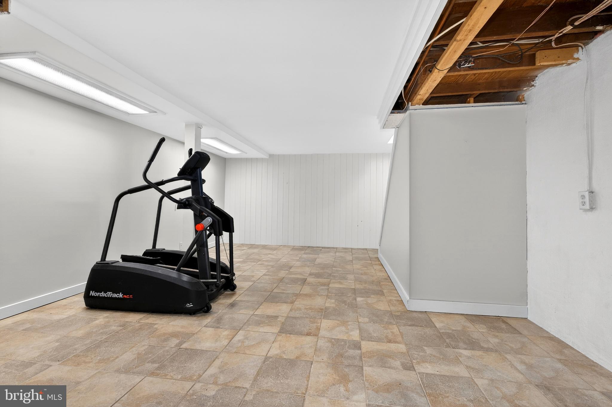 FREELAND - Residential