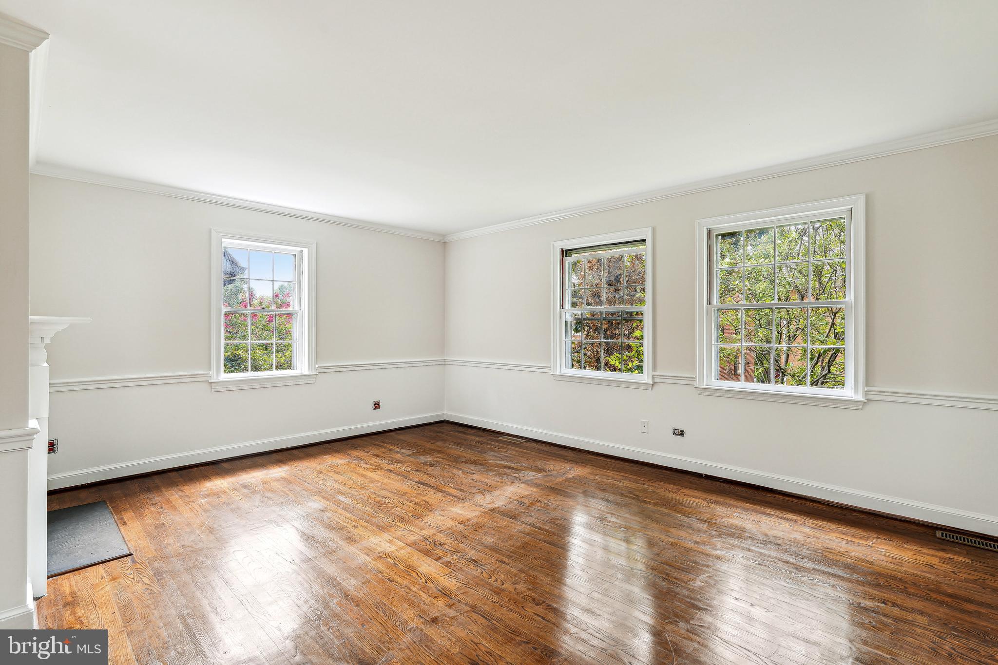 OLD TOWN ALEXANDRIA - Residential