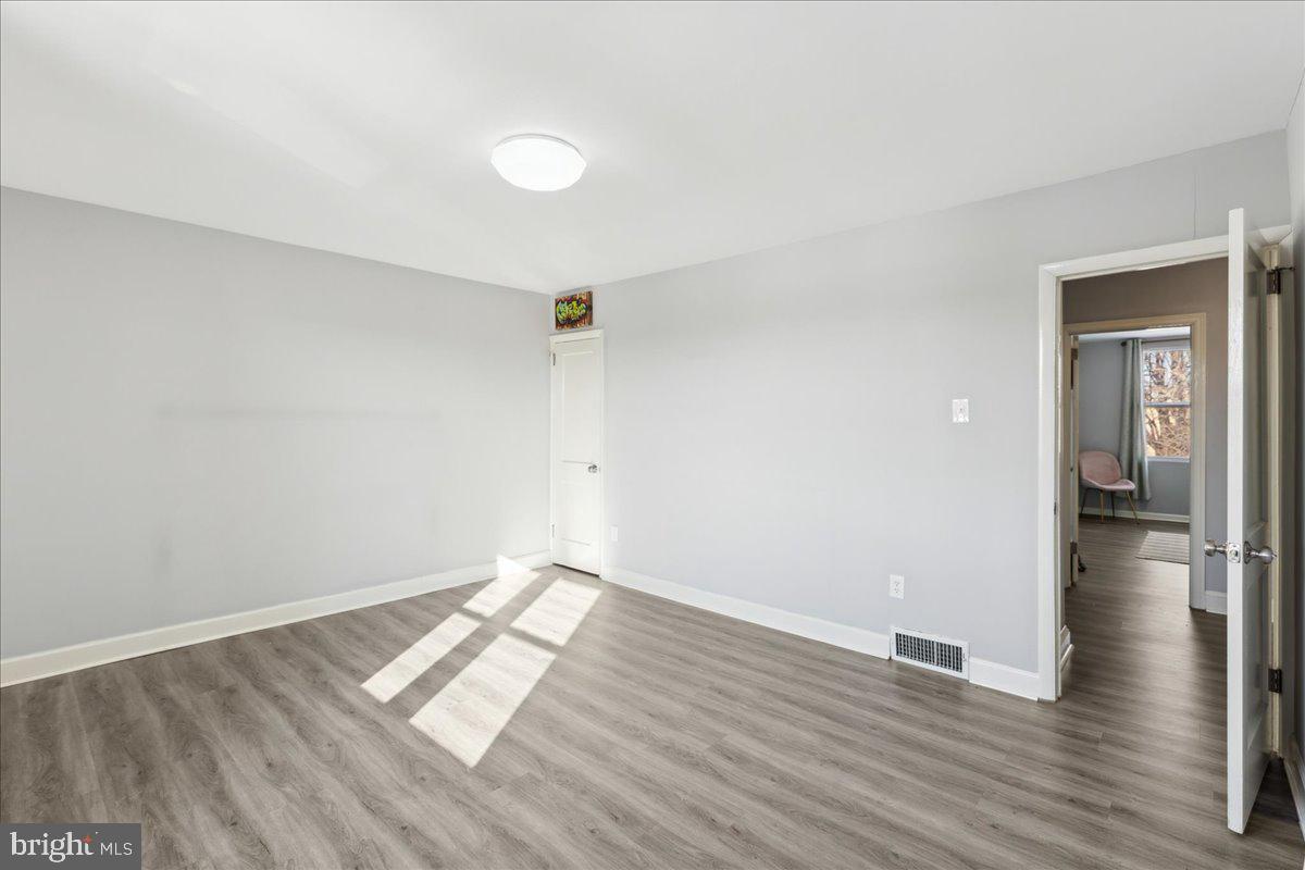 OVERBROOK - Residential