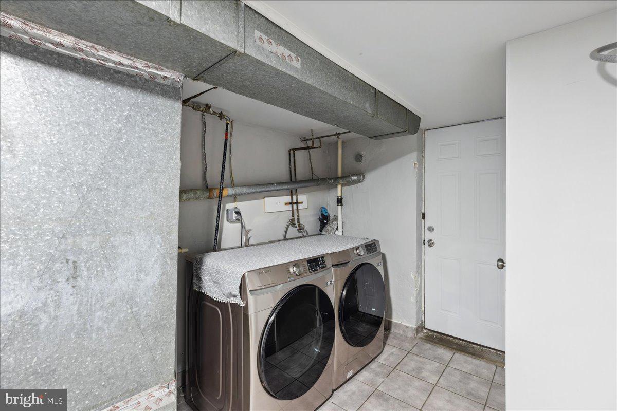 OVERBROOK - Residential