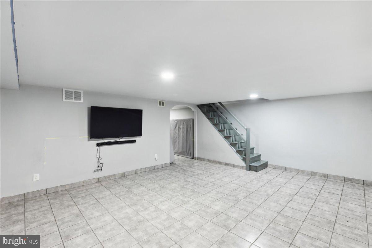 OVERBROOK - Residential