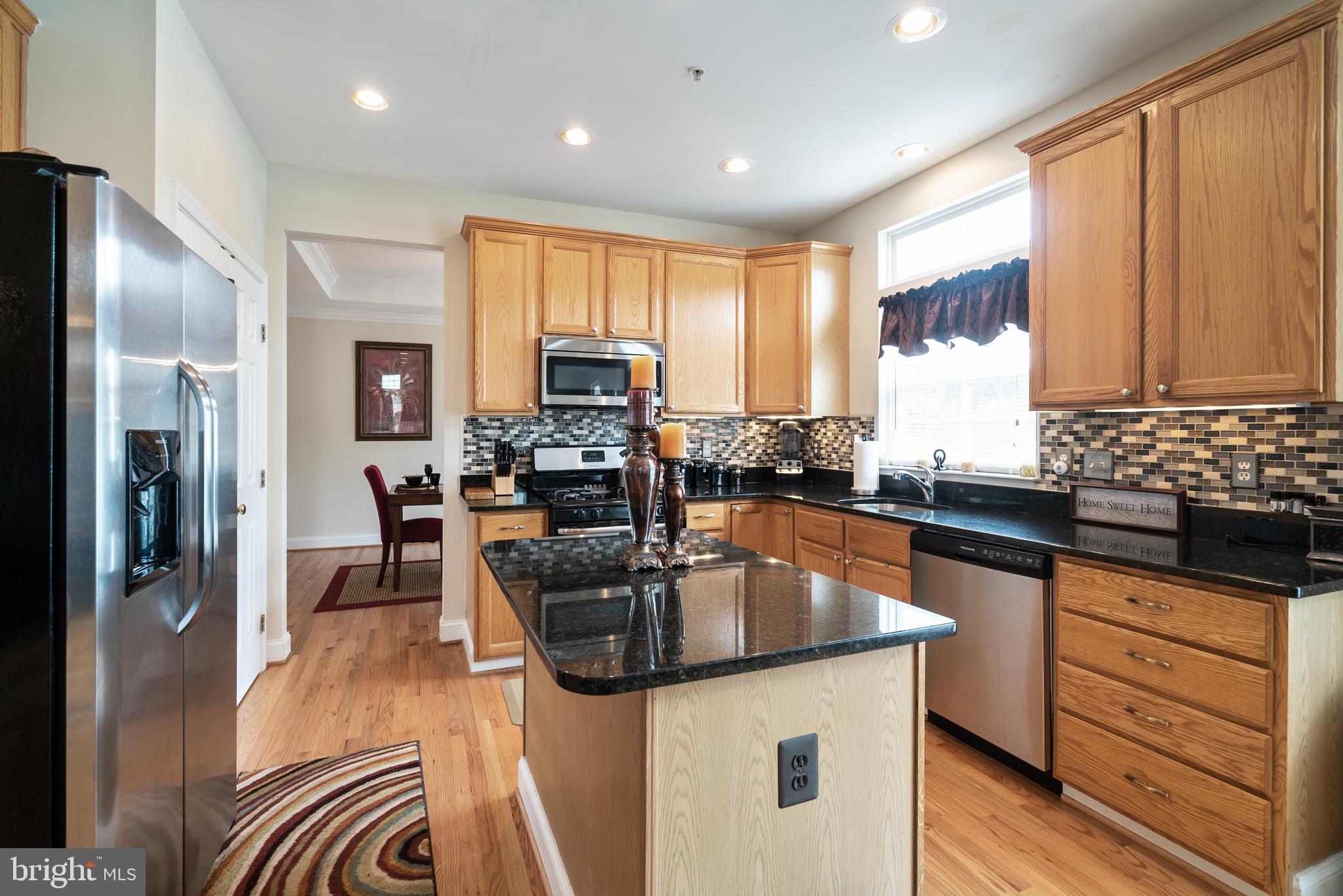 PERRYWOOD - Residential Lease