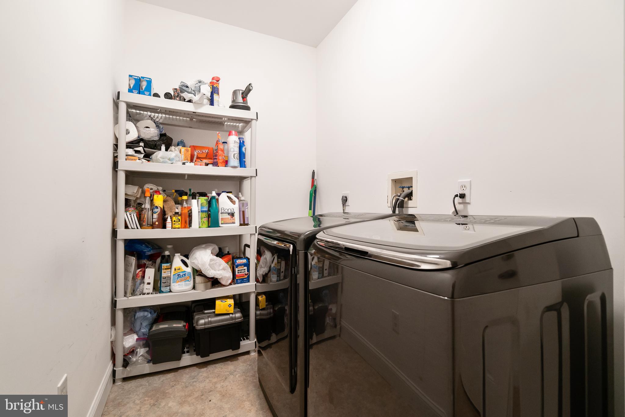 PERRYWOOD - Residential Lease