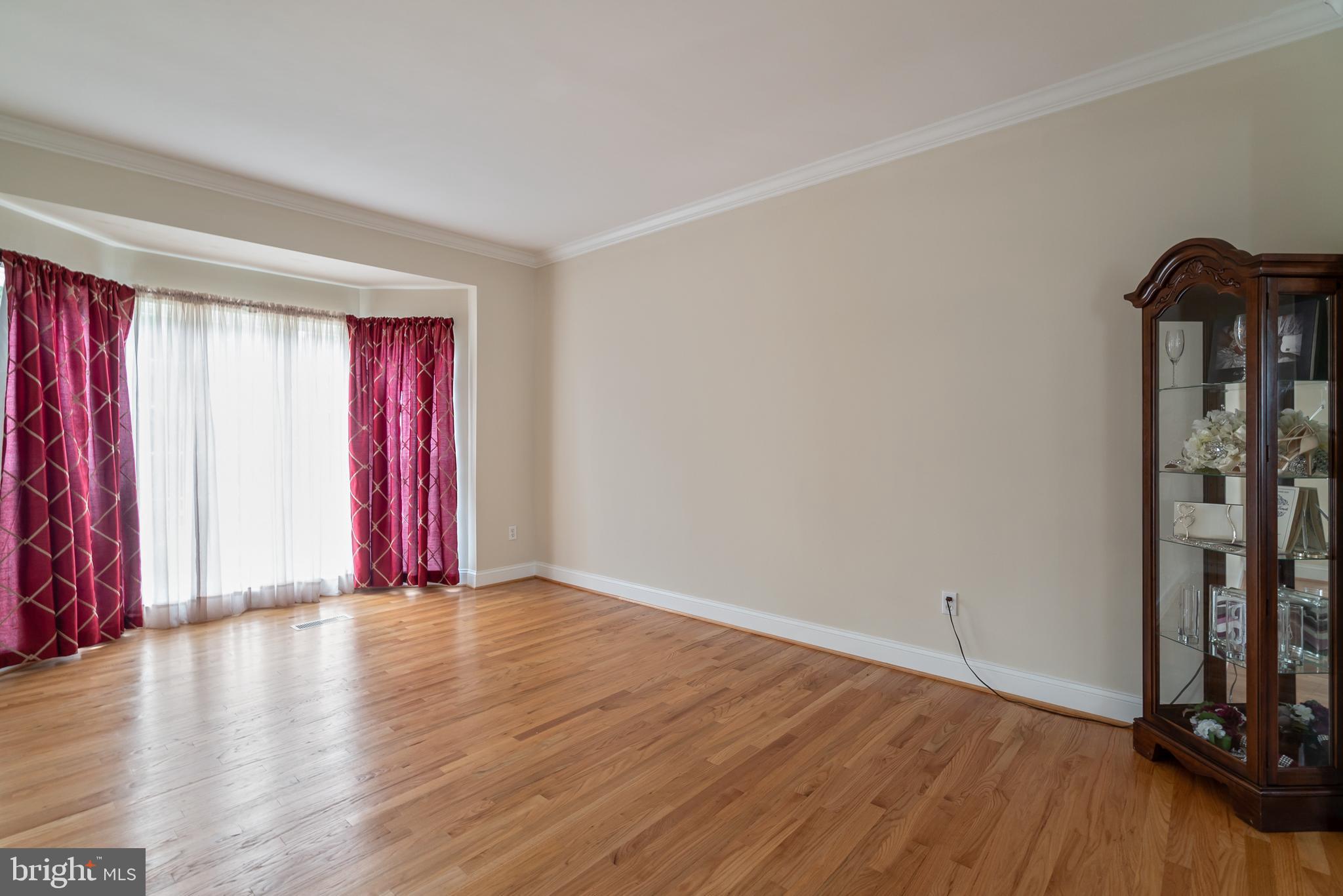 PERRYWOOD - Residential Lease