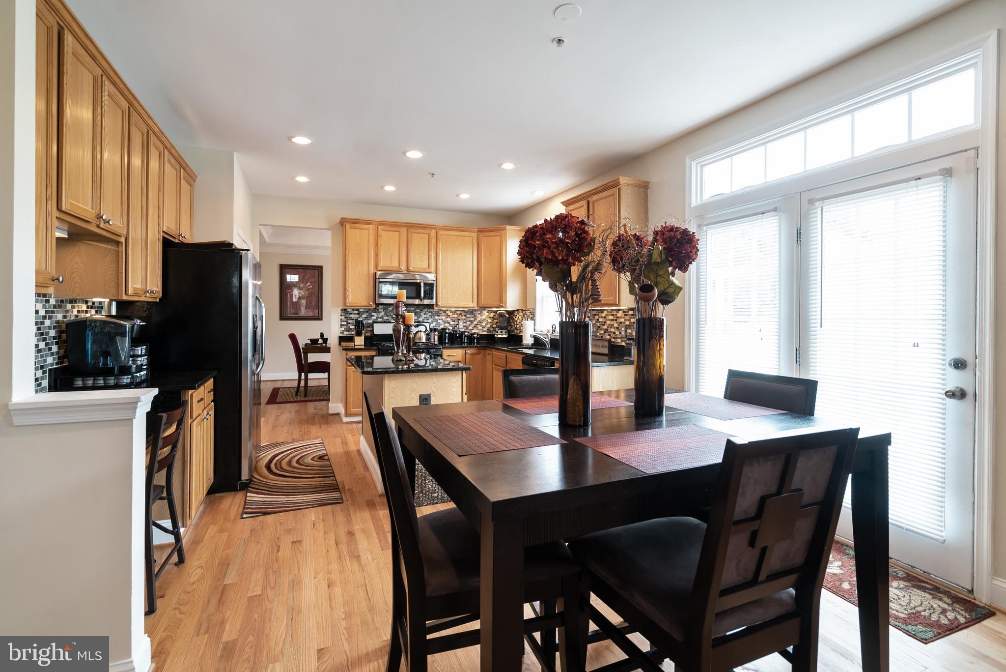 PERRYWOOD - Residential Lease