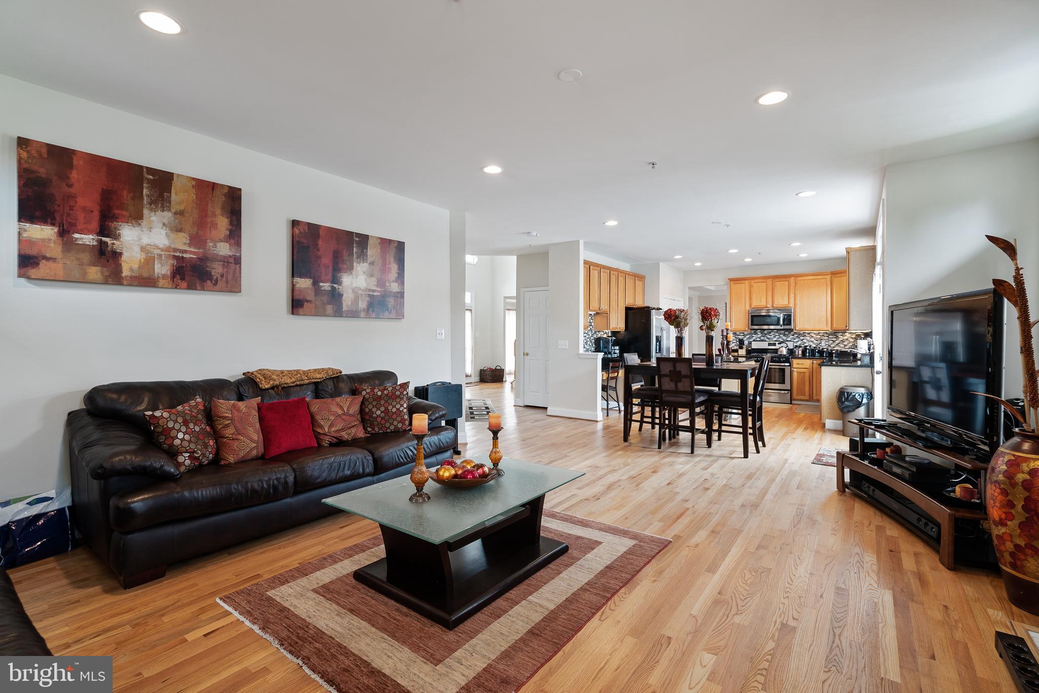 PERRYWOOD - Residential Lease