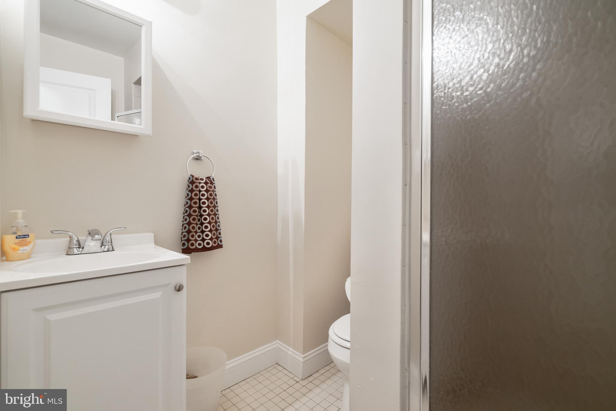 PERRYWOOD - Residential Lease