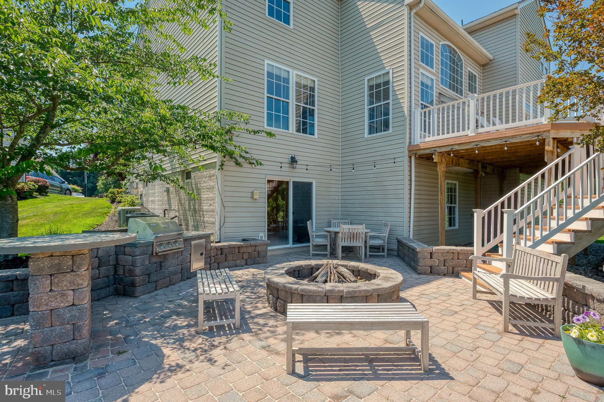 STONE RIDGE - Residential