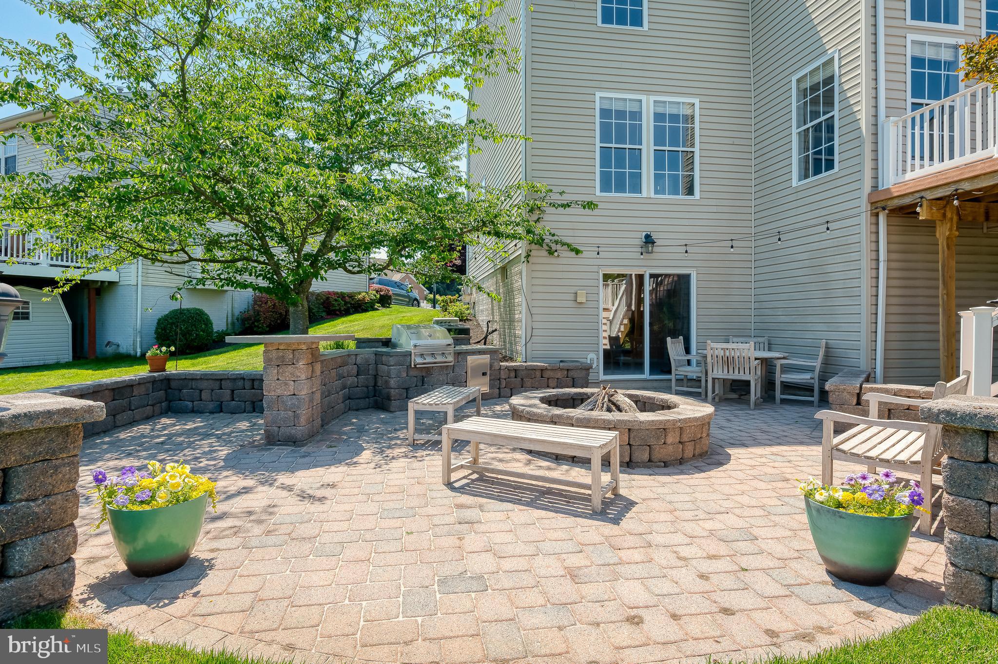 STONE RIDGE - Residential