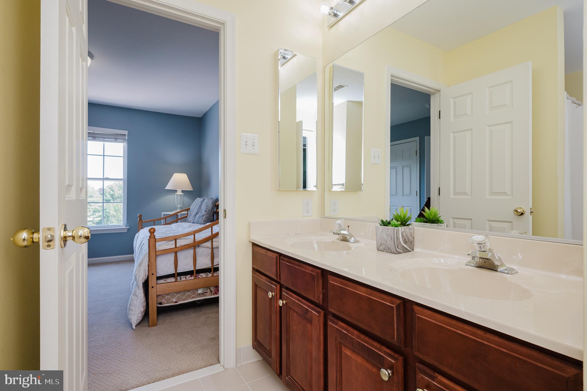 STONE RIDGE - Residential