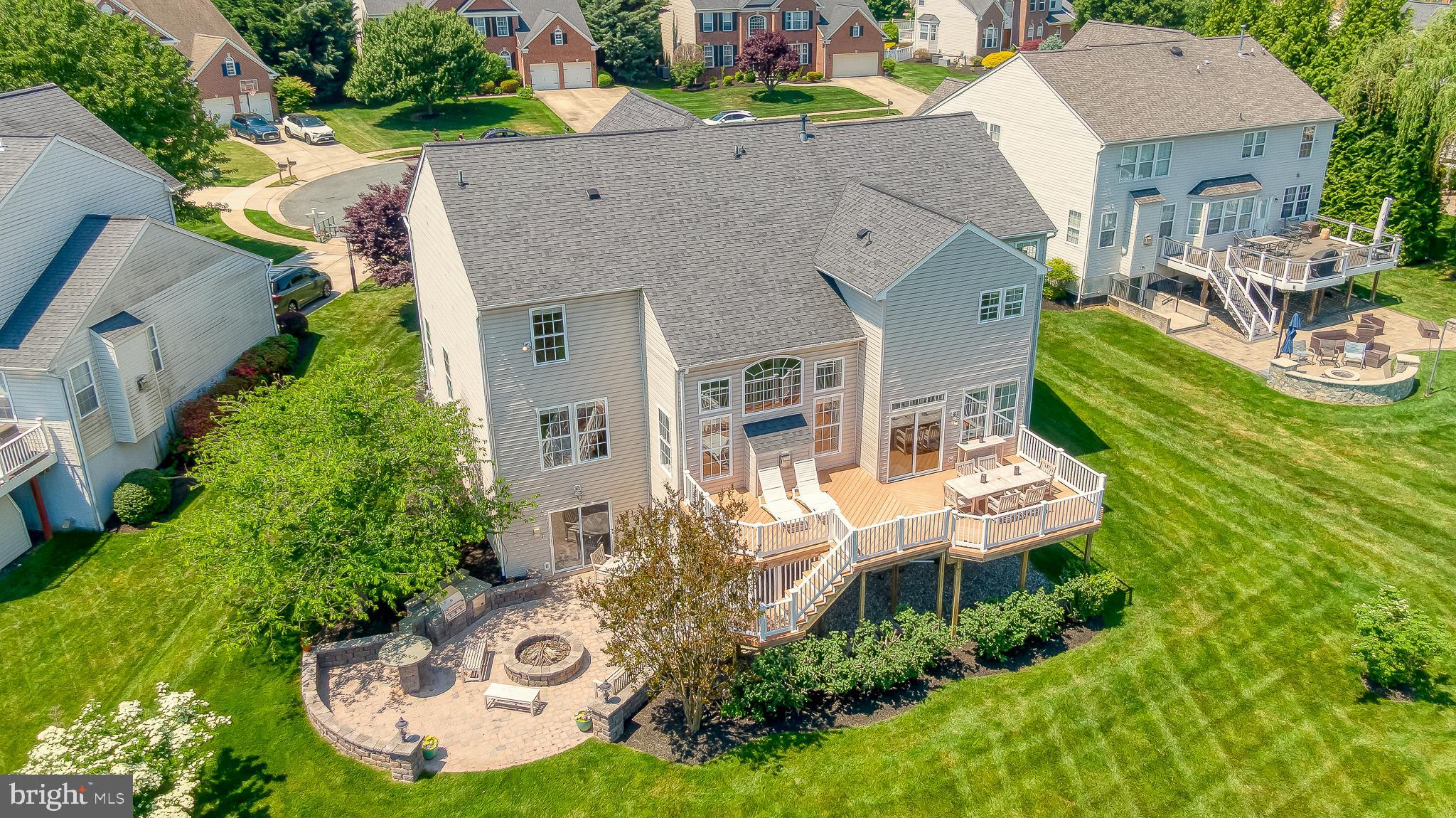 STONE RIDGE - Residential