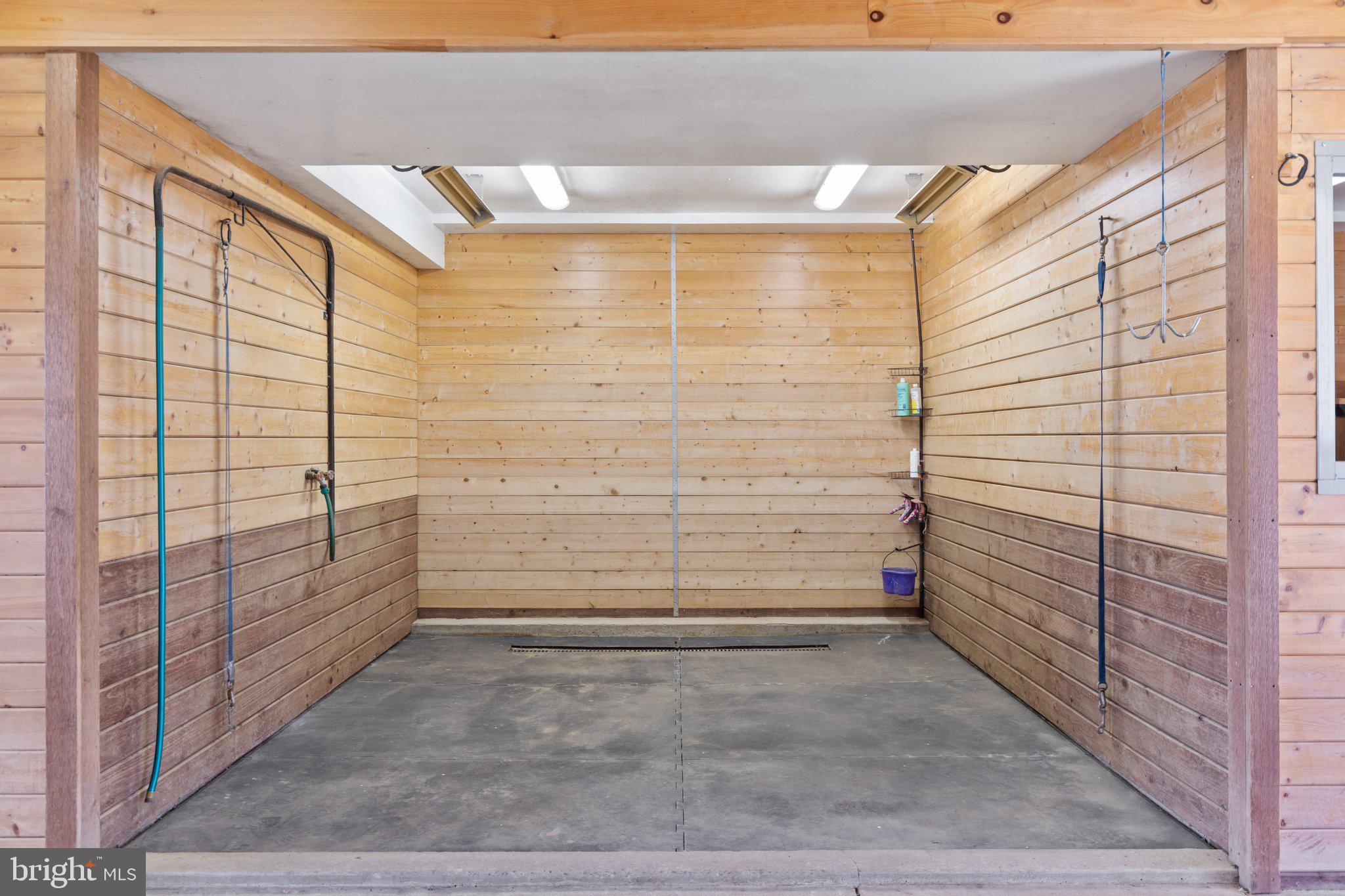 JAMES FARM ESTATES - Residential