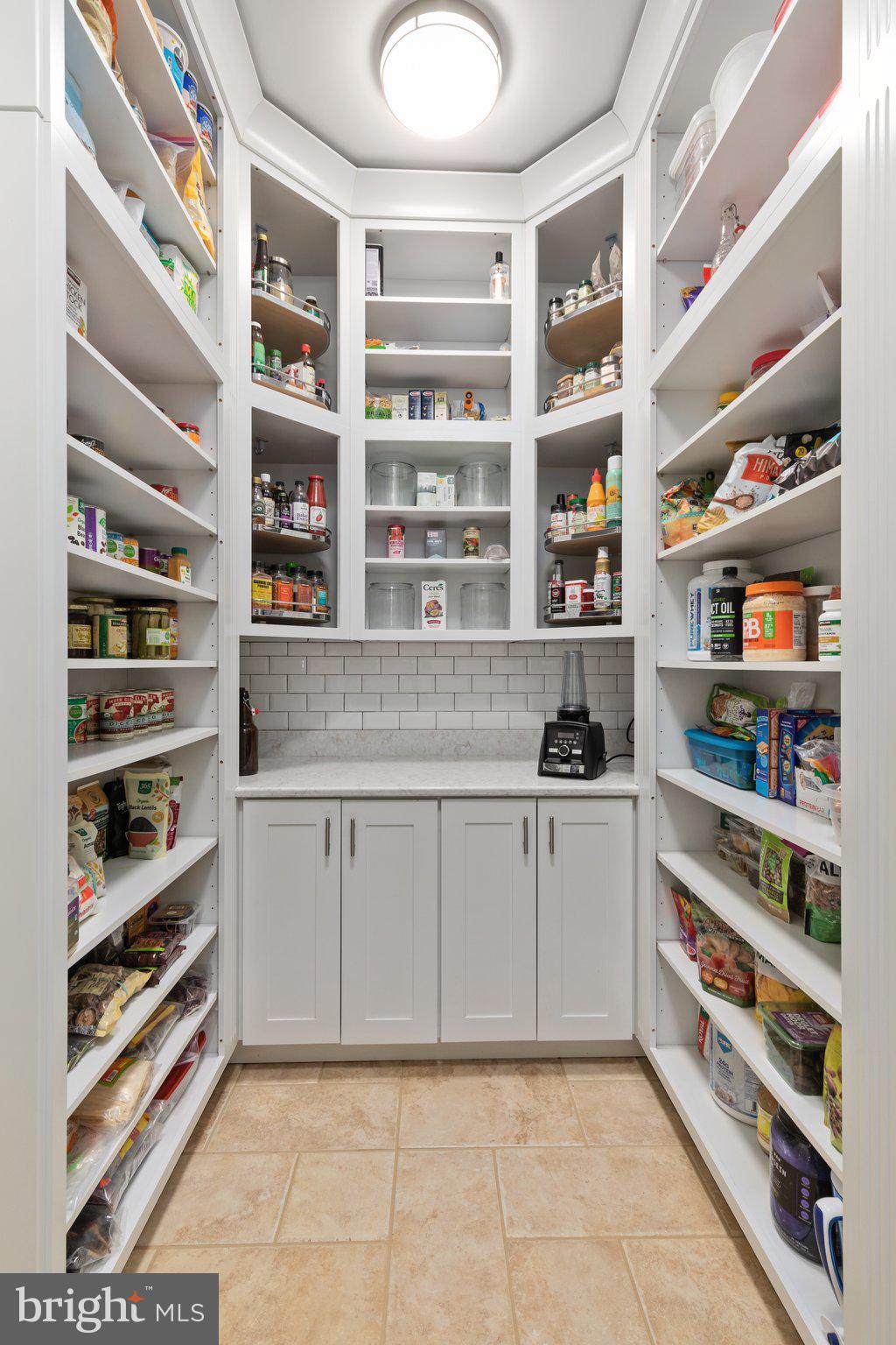 JAMES FARM ESTATES - Residential