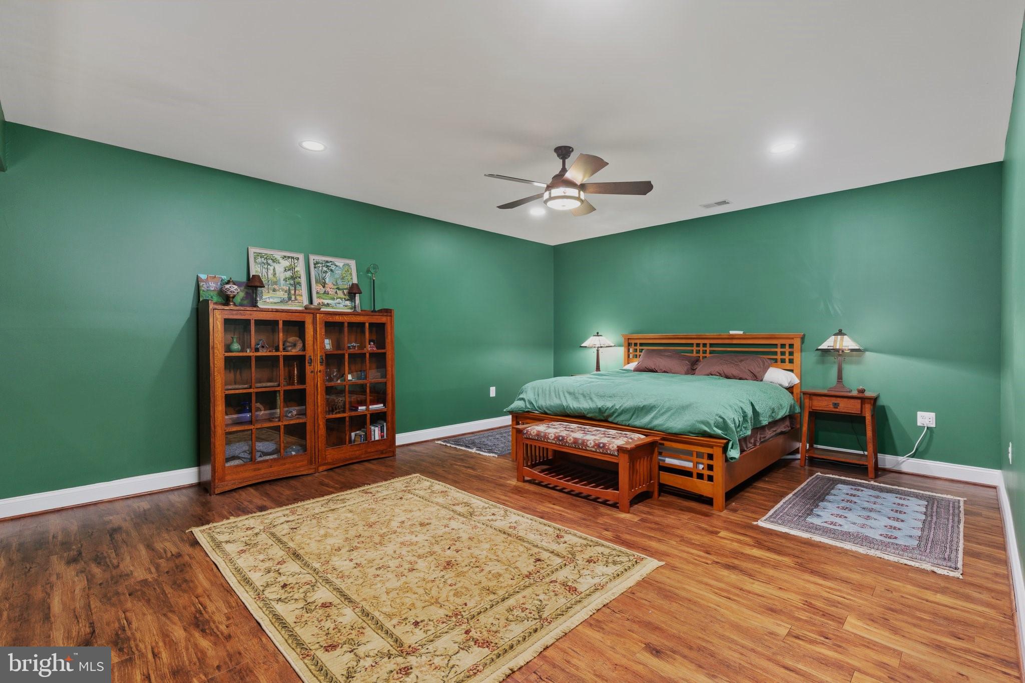 JAMES FARM ESTATES - Residential