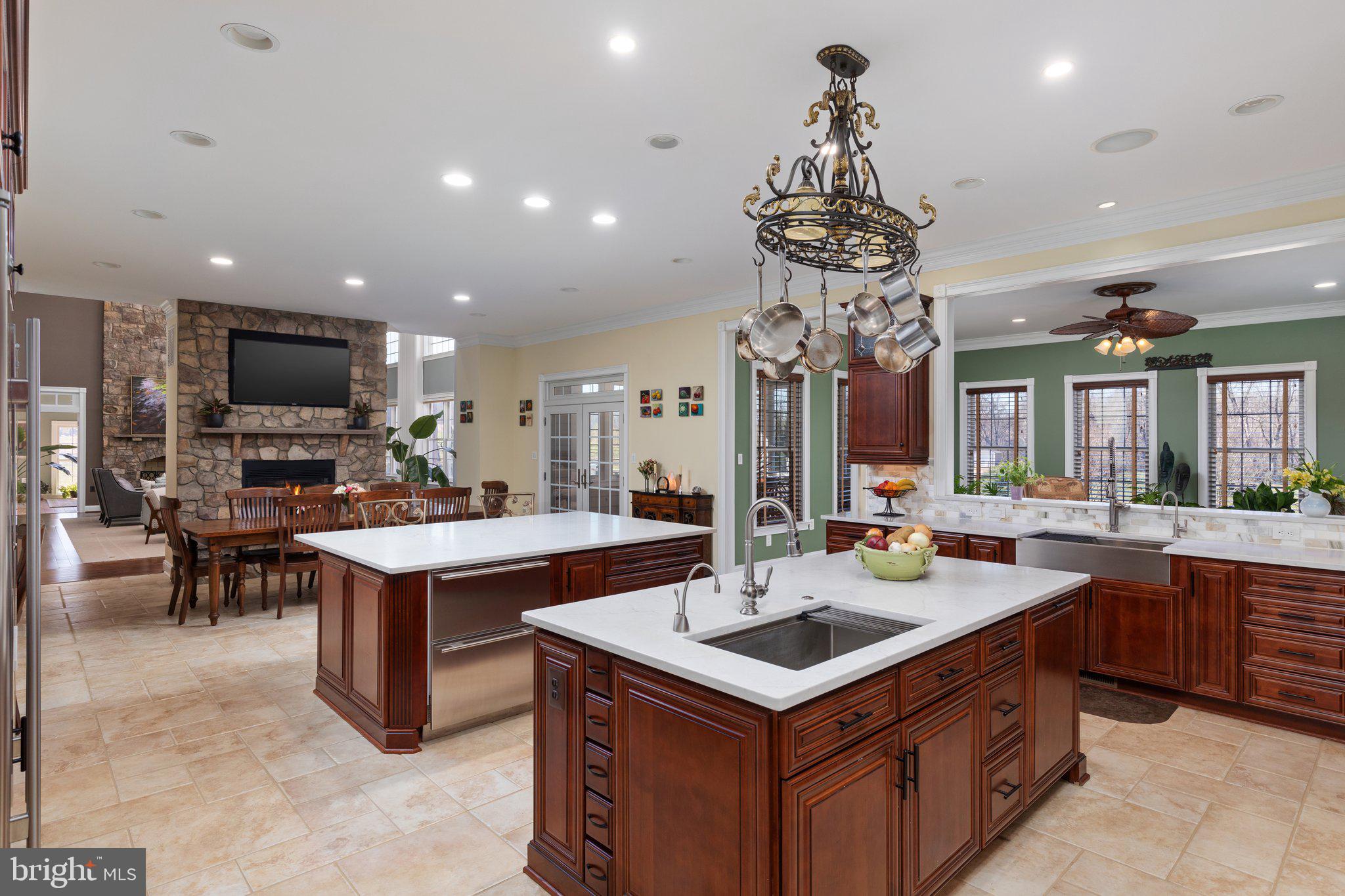 JAMES FARM ESTATES - Residential