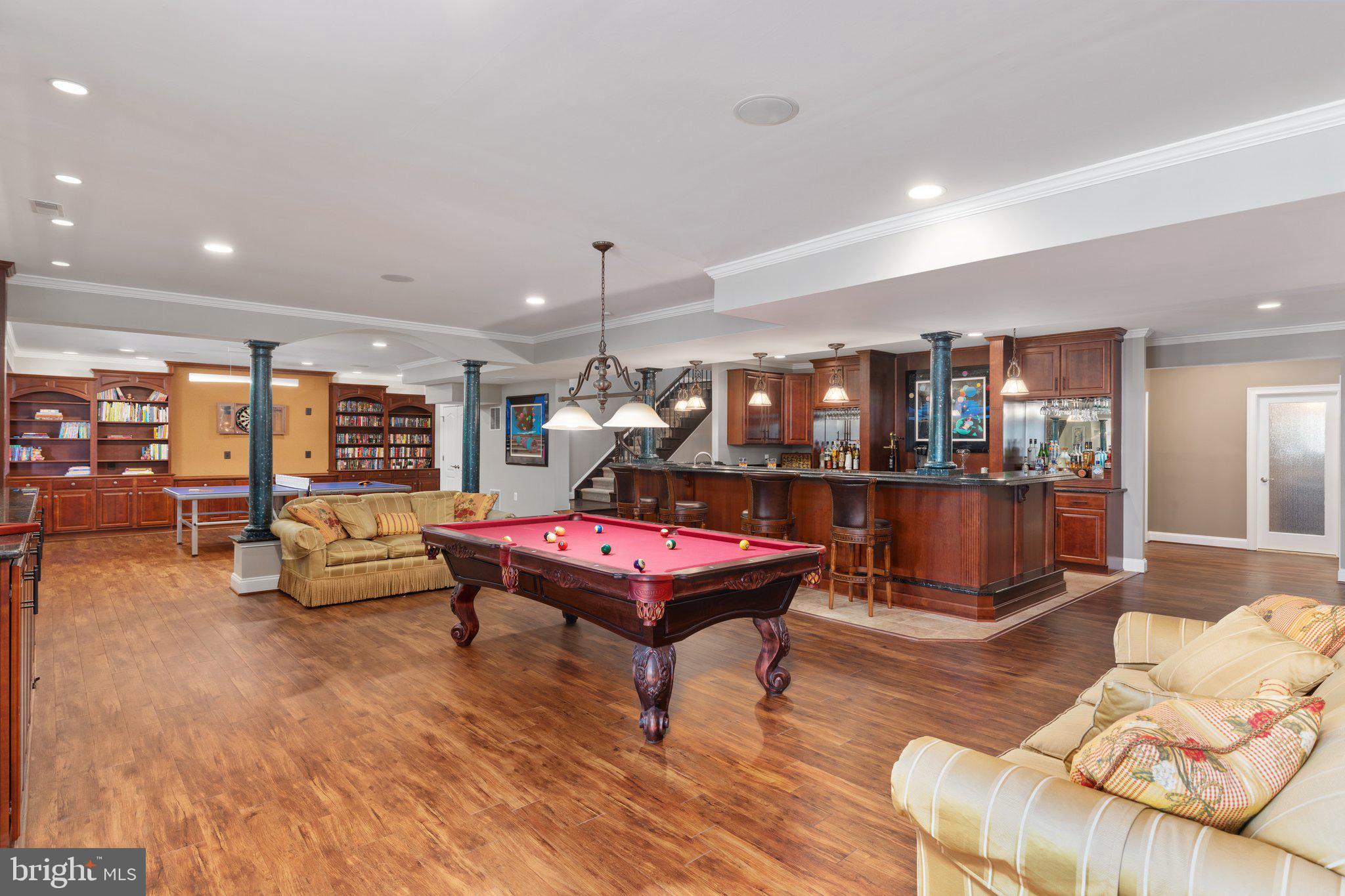 JAMES FARM ESTATES - Residential