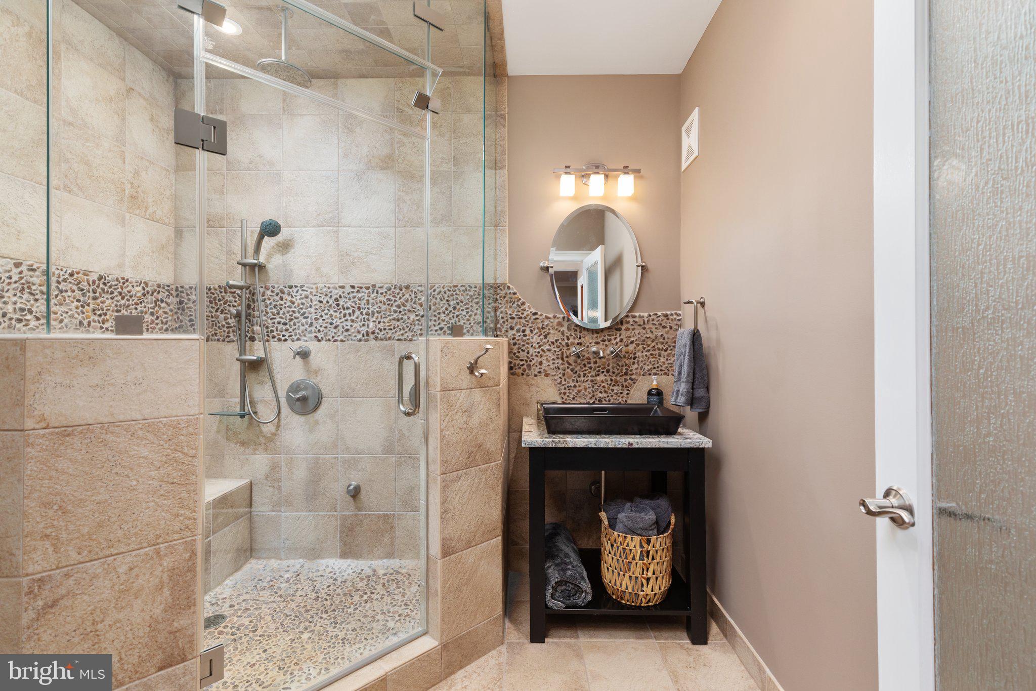 JAMES FARM ESTATES - Residential