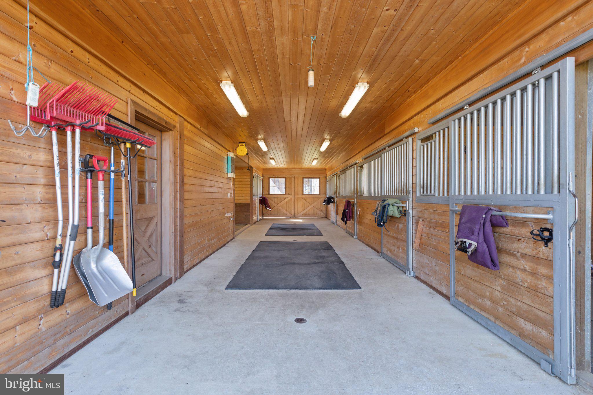 JAMES FARM ESTATES - Residential