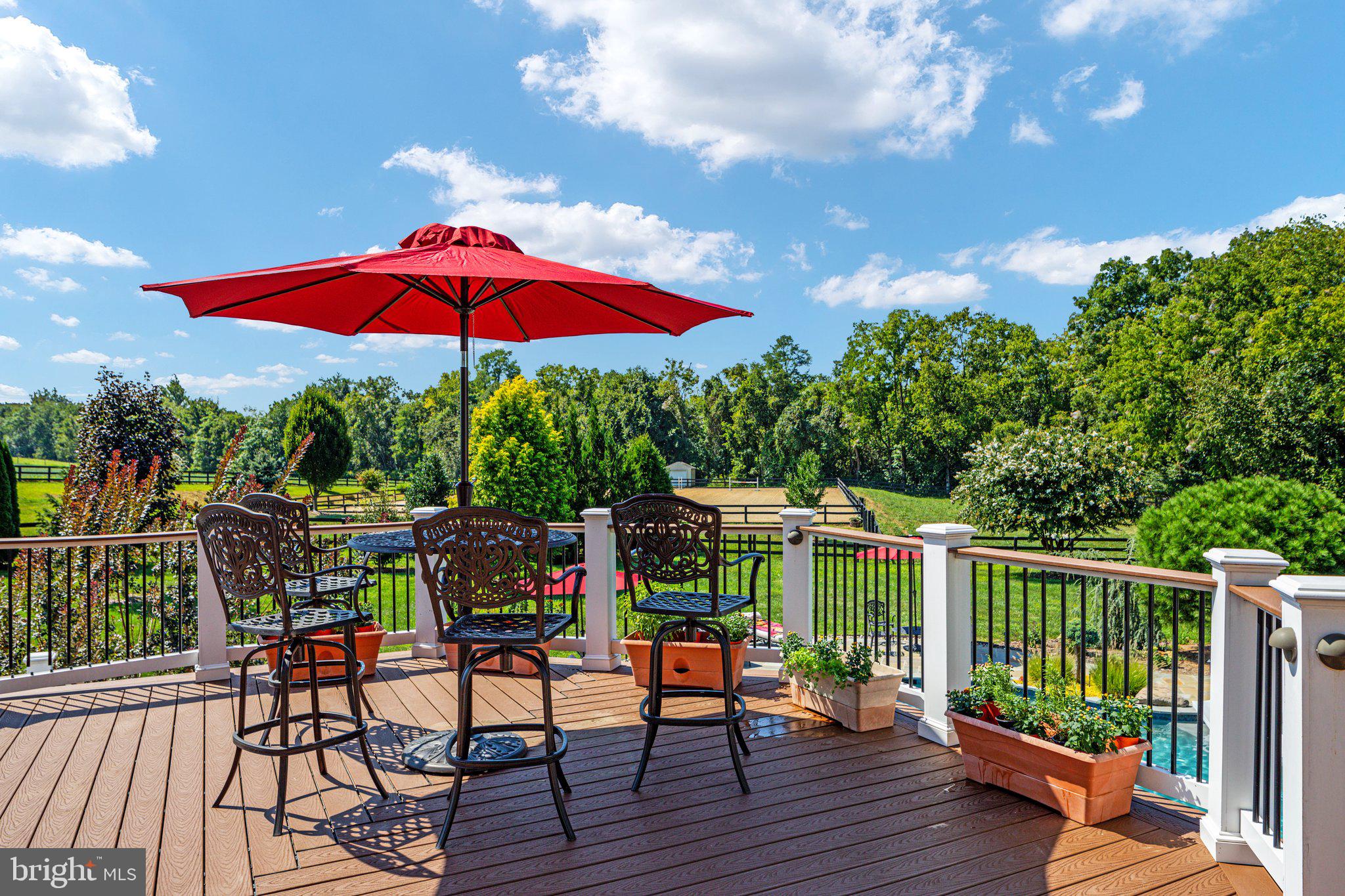 JAMES FARM ESTATES - Residential