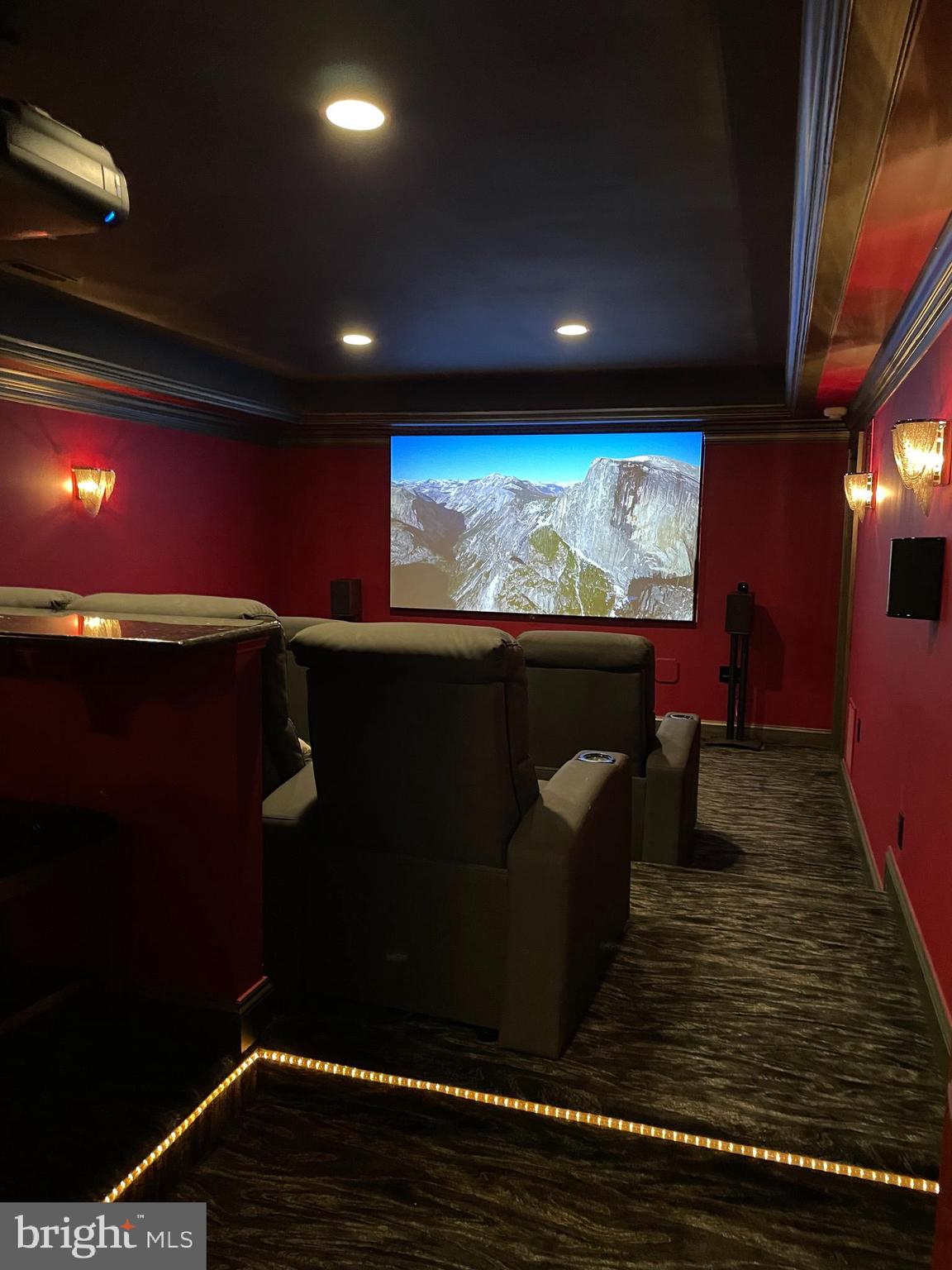 JAMES FARM ESTATES - Residential