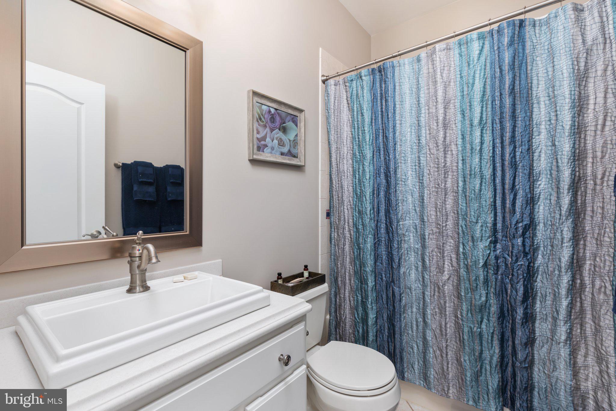 JAMES FARM ESTATES - Residential