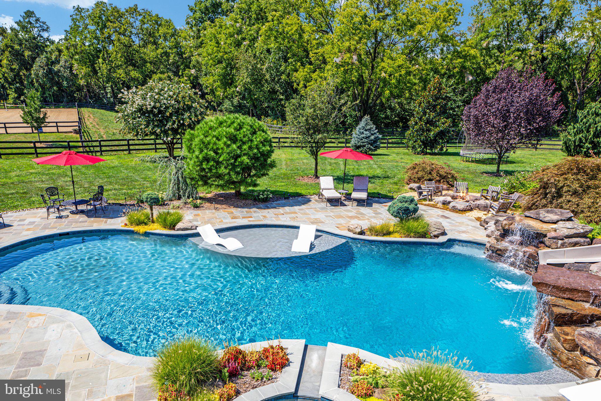 JAMES FARM ESTATES - Residential