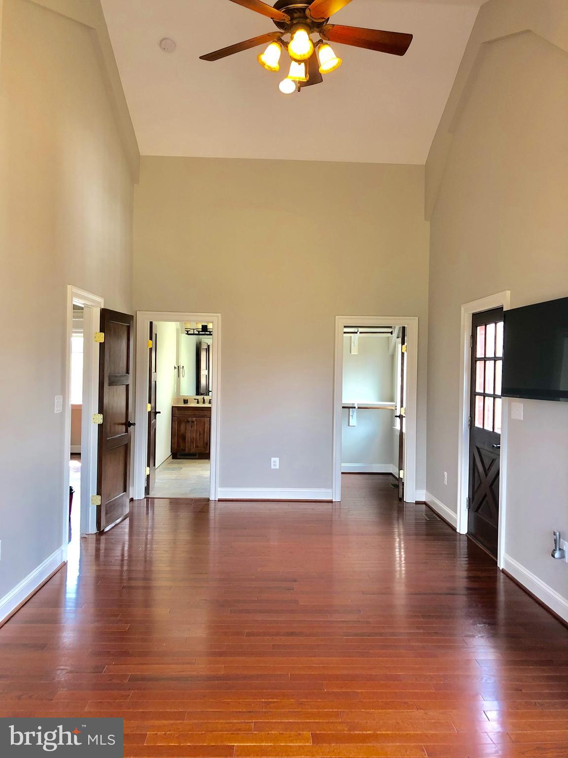 JAMES FARM ESTATES - Residential