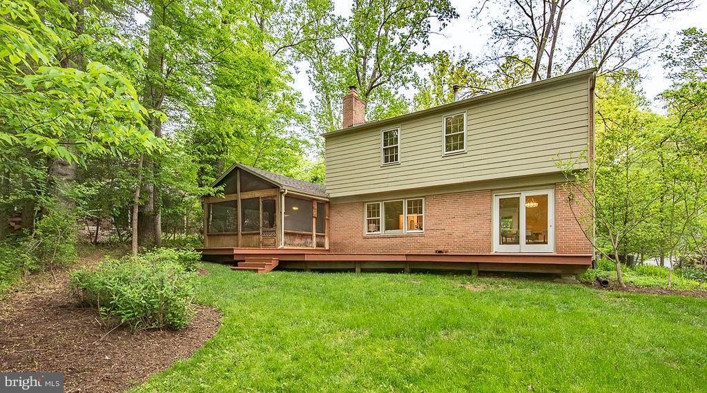 RESTON - Residential