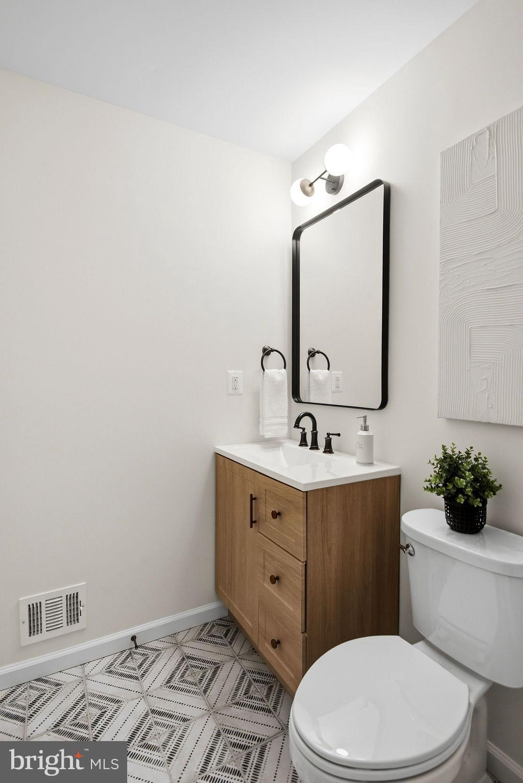 RESTON - Residential