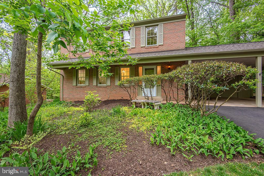 RESTON - Residential