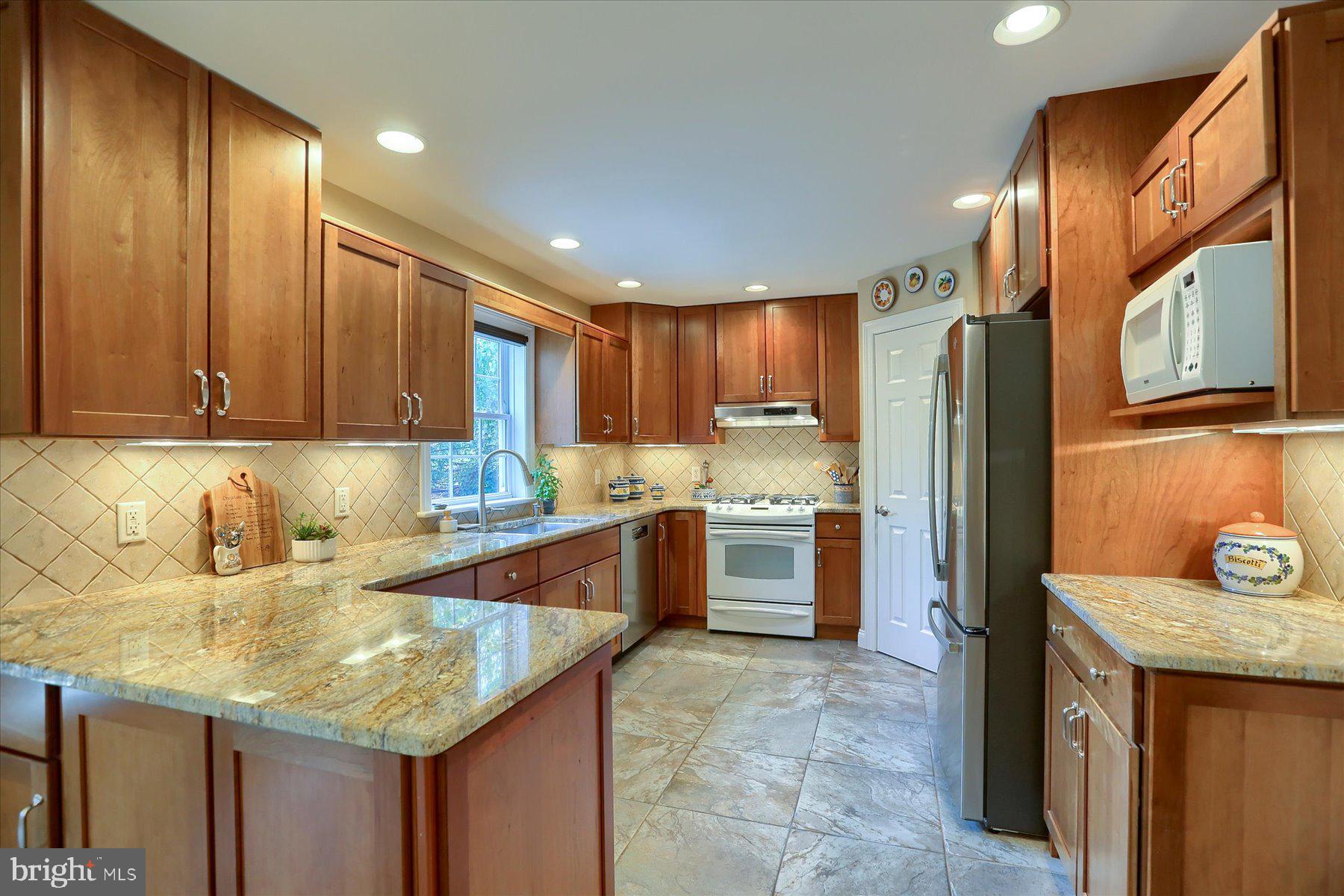 GRANDON FARMS - Residential