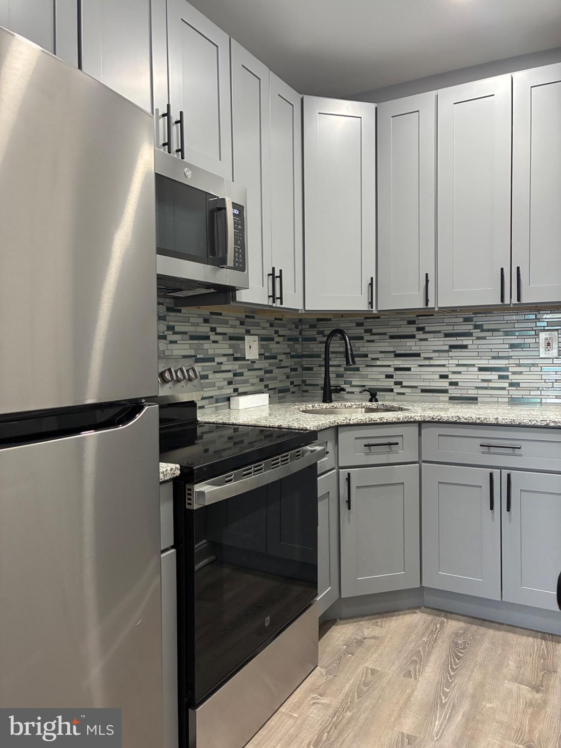 PHILADELPHIA (SOUTHWEST) - Residential Lease