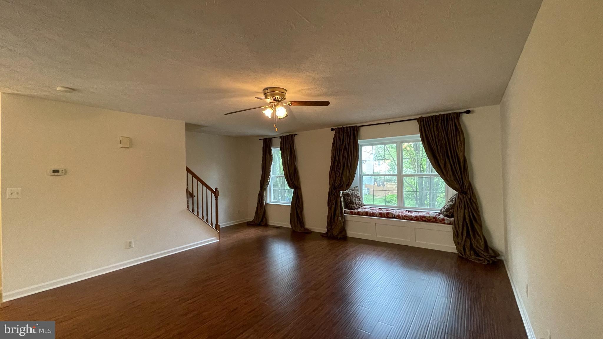 CHARLESTOWN COMMONS - Residential Lease