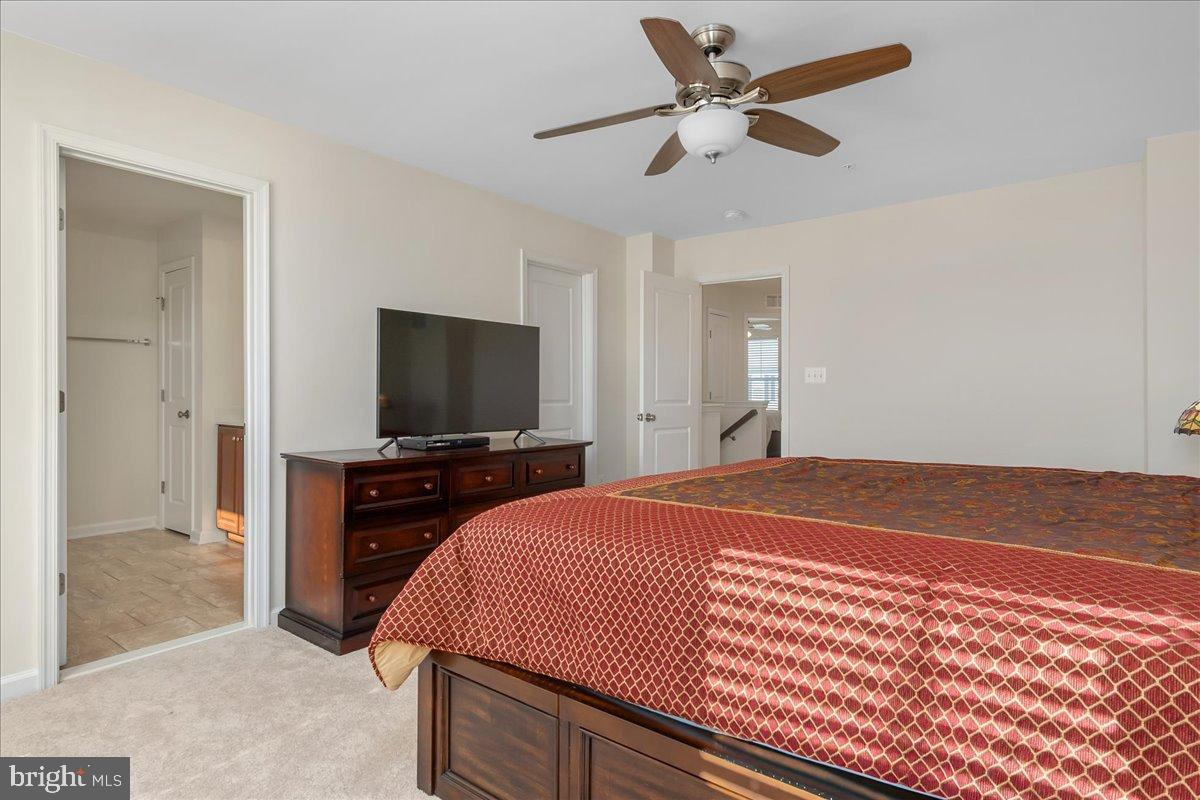 TALLYN RIDGE - Residential