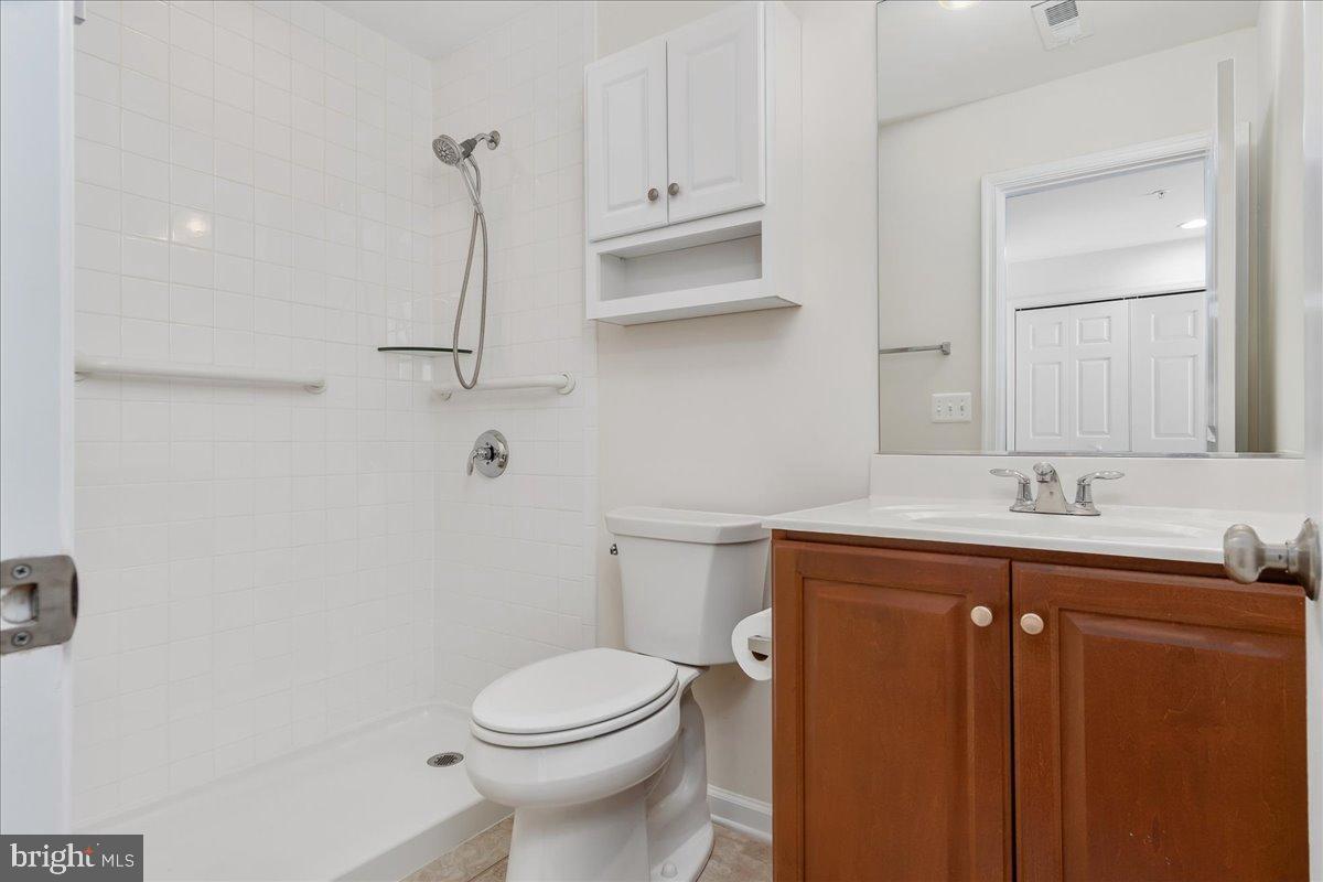 TALLYN RIDGE - Residential