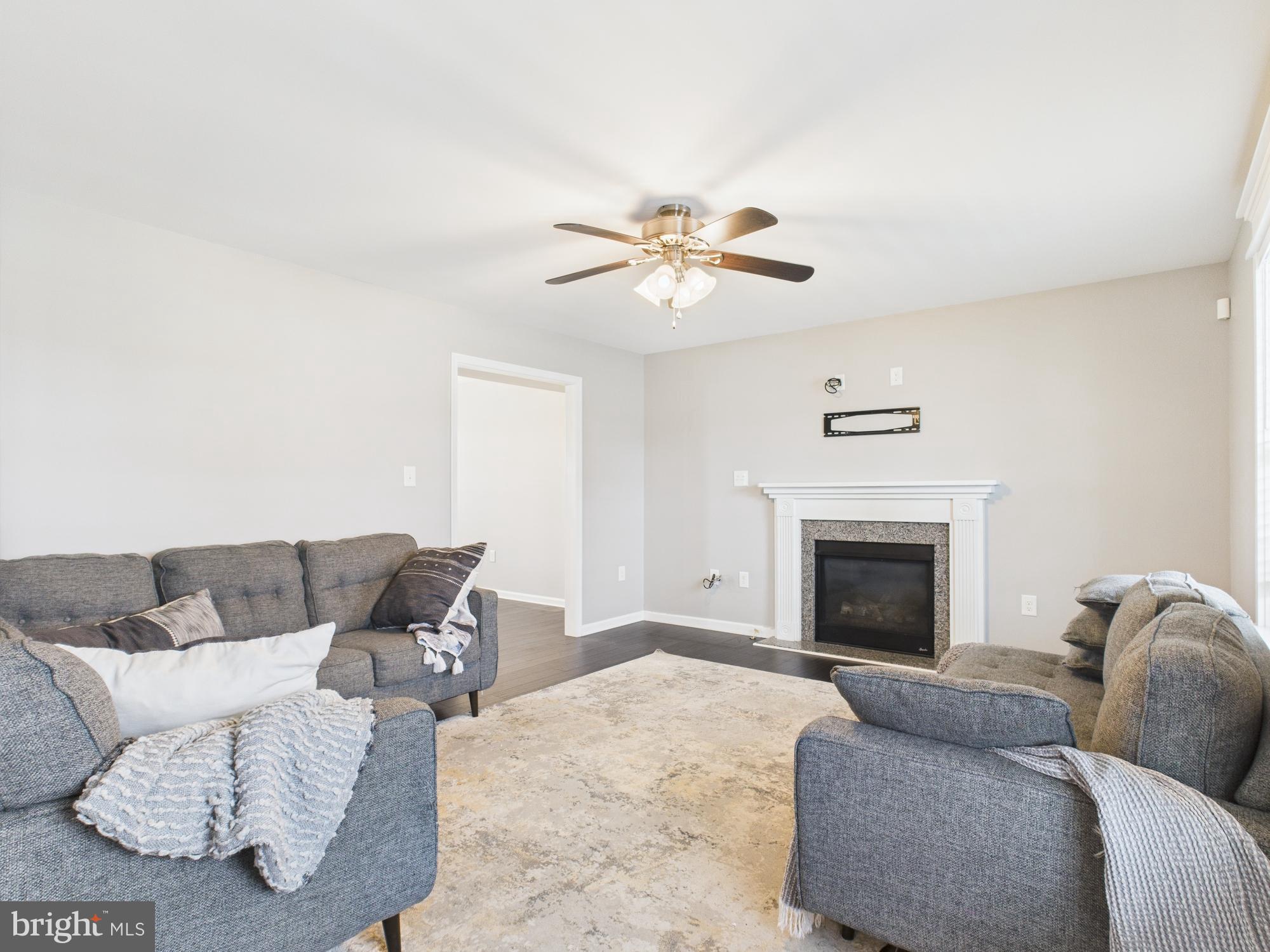 HERITAGE HILLS - Residential