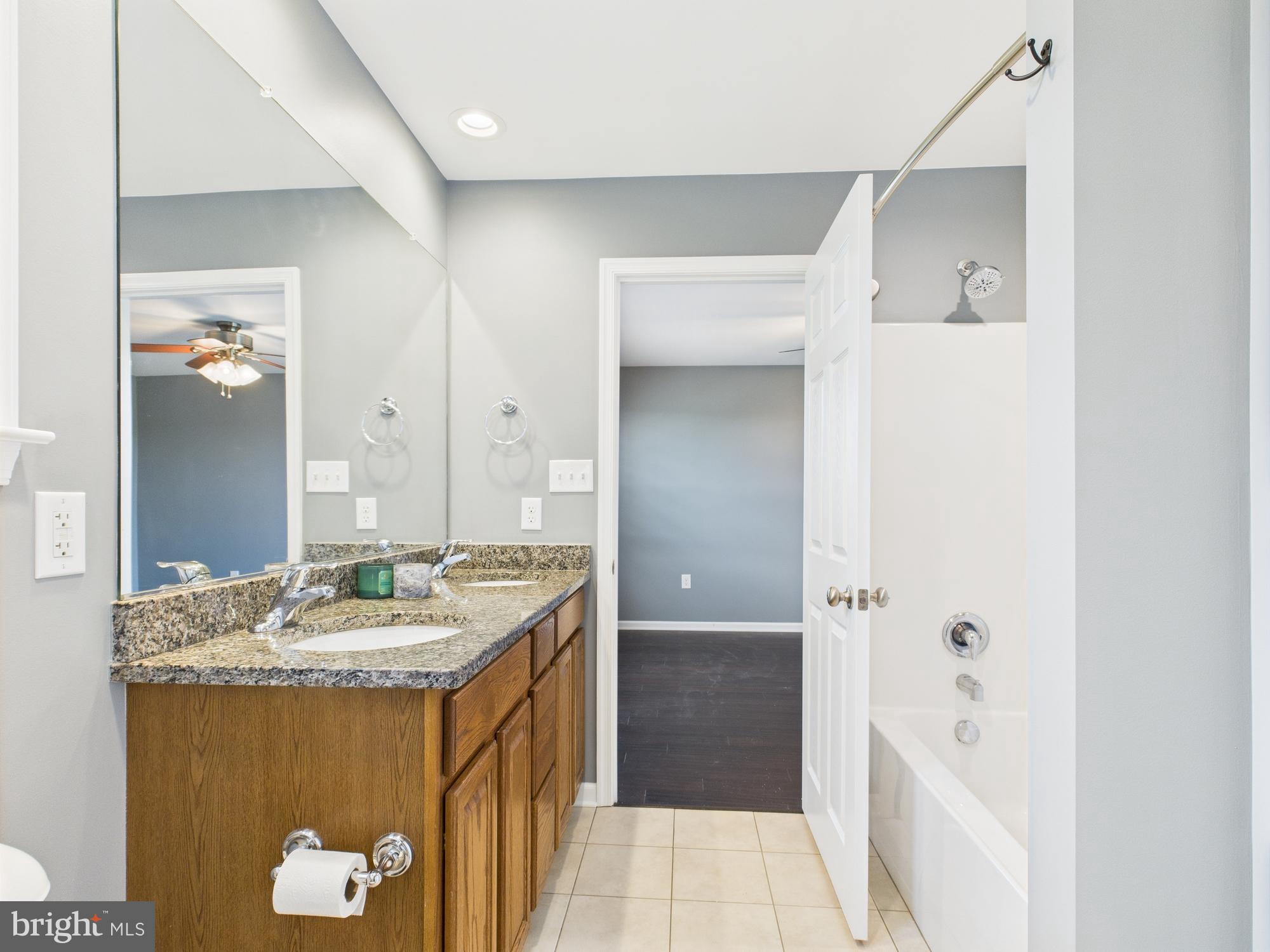 HERITAGE HILLS - Residential