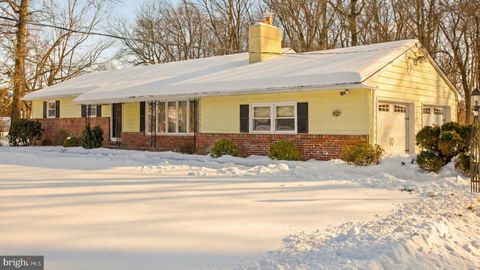 Photo of 62 Tindall Road, ROBBINSVILLE, NJ 08691 (MLS # NJME2072416)