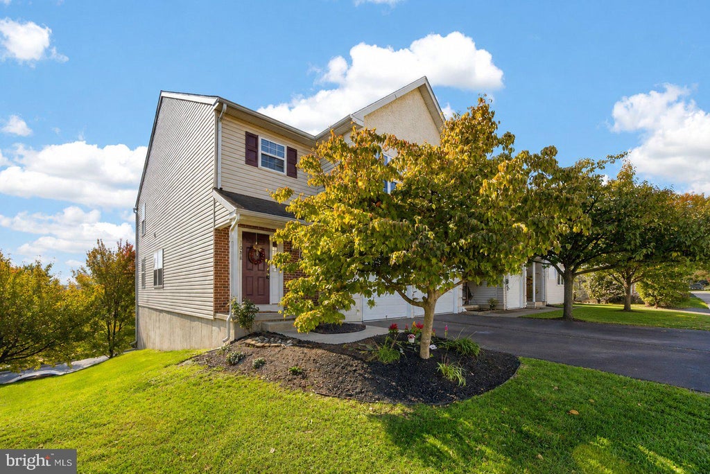 Photo of 1028 Balley Drive, PHOENIXVILLE, PA 19460 (MLS # PACT2138418)
