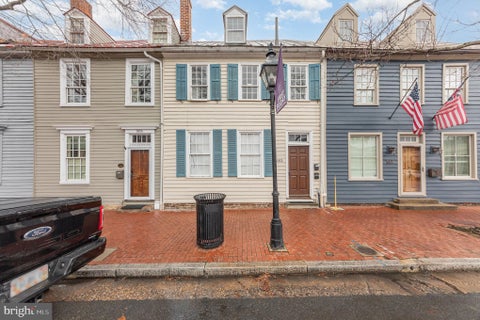 Townhouse For Rent - 503 Caroline Street #1<br/> FREDERICKSBURG, VA 22401