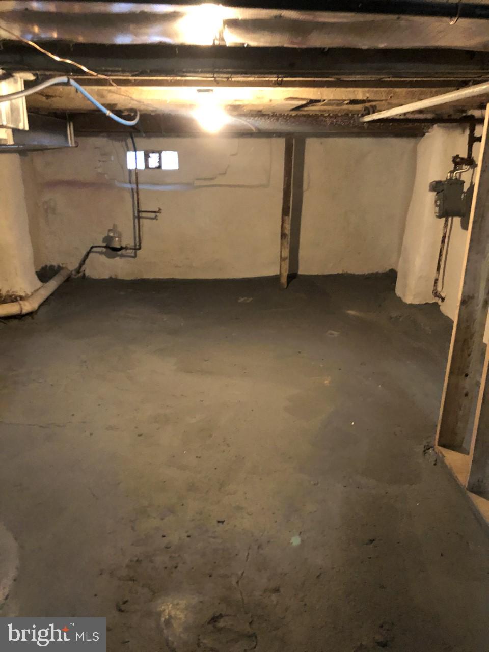 WEST PHILADELPHIA - Residential Lease